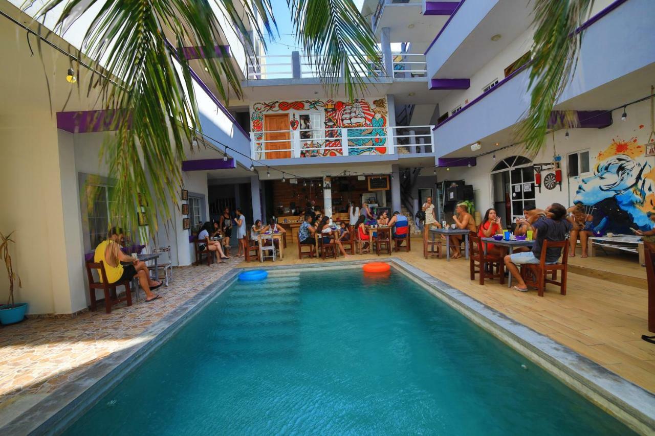 Les Trois Singes - Friendly Hostel Isla Mujeres Kültér fotó